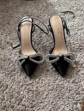 Azalea Wang heels